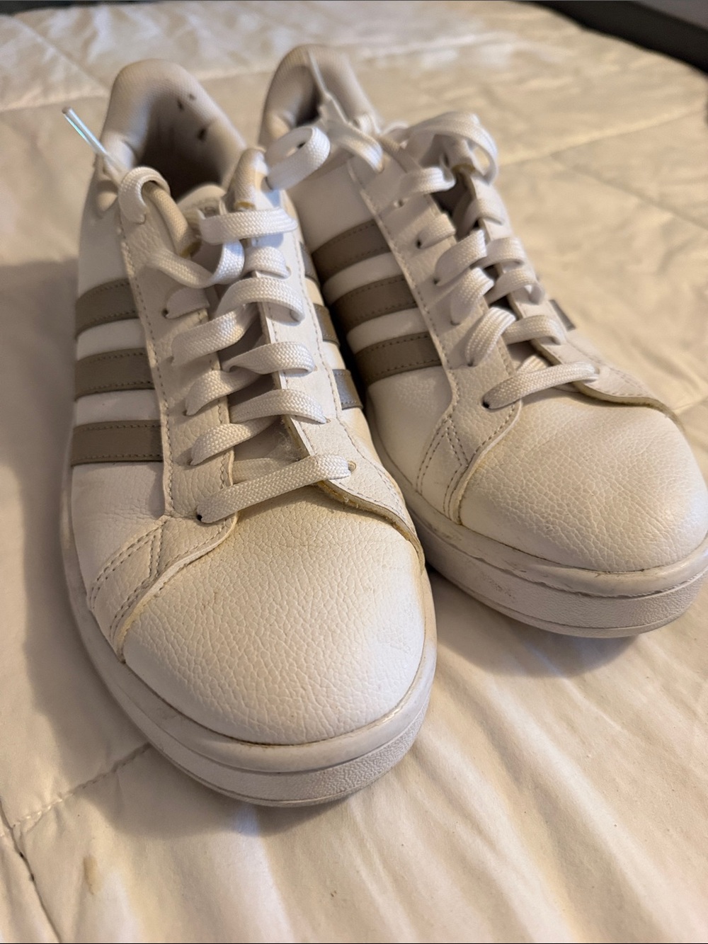 Classic White Low-Top Sneakers with Taupe Stripes Adidas women size 11